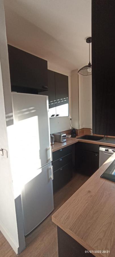 Appartement En Bord De Plage - A 50 M De La Mer Canet-en-Roussillon Exterior photo